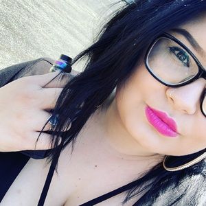 Meet your Posher, Alejandra